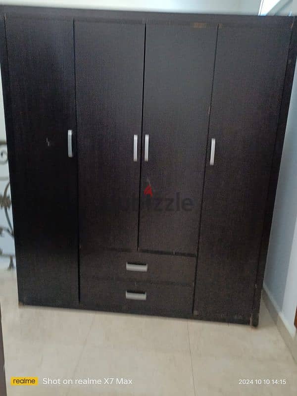 Cupboards for sale 0