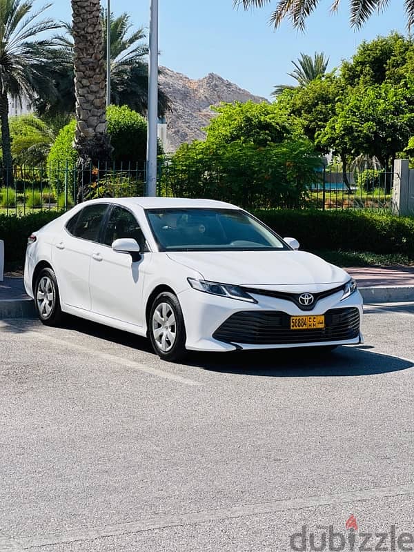 Toyota Camry 2018 6