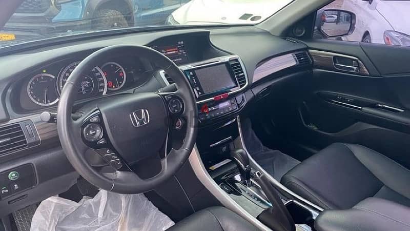 Honda Accord 2017 3