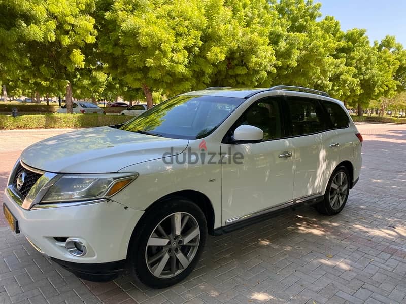 For Sale: 2014 Nissan Pathfinder – Top Model, Full Option 7