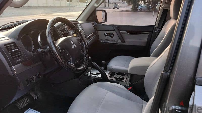 Mitsubishi Pajero 2015 4