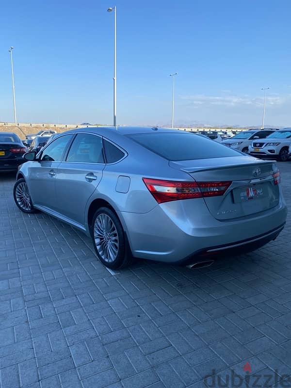 Toyota Avalon 2018 Limted 4