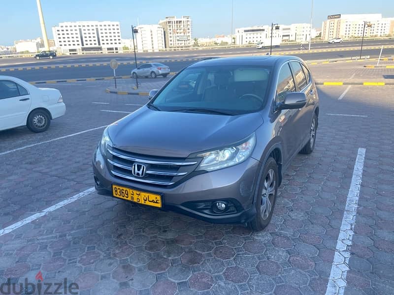 Honda CR-V 2013 - All company maintained and  free of accidents 1