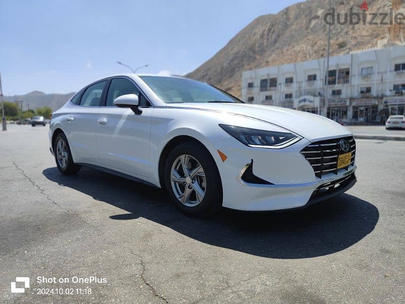 Hyundai Sonata SE white 2021 in excellent condition 6