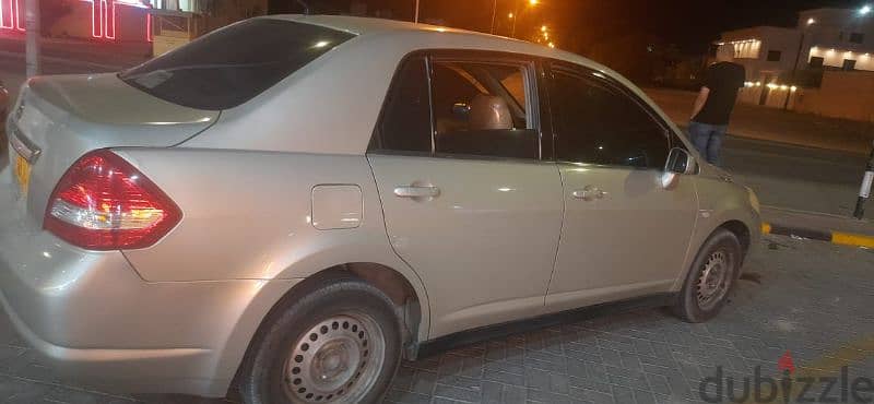 Nissan Tiida 2008 5