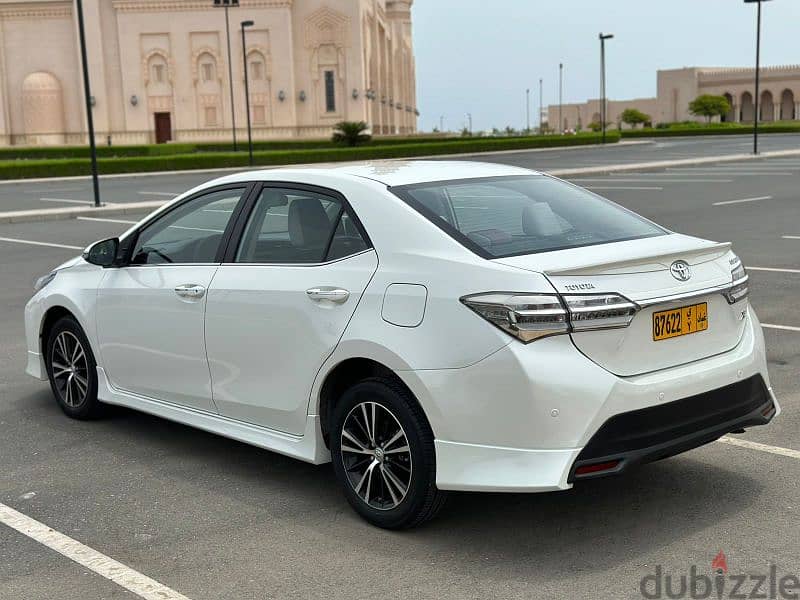 TOYOTA COROLLA 2018 ( OMAN AGENCY ) 2