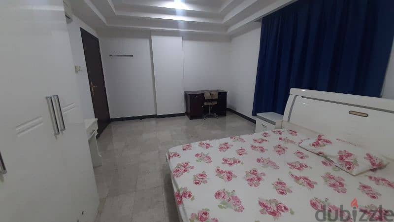 1 Room for rent in 2BHK for bachelor executive 3