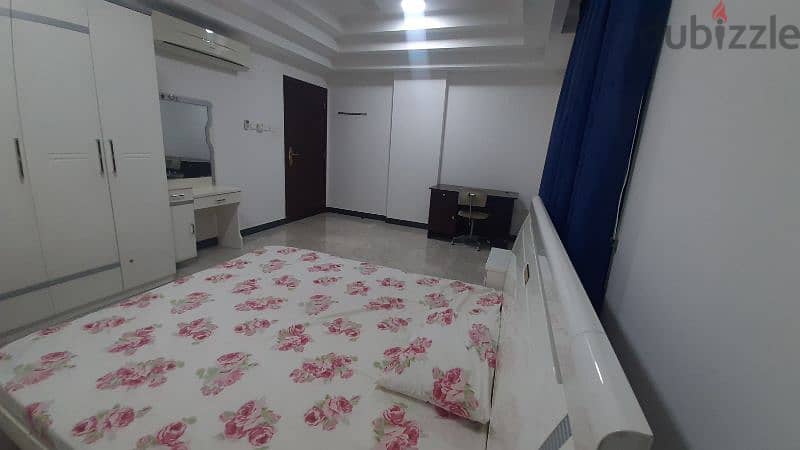 1 Room for rent in 2BHK for bachelor executive 4