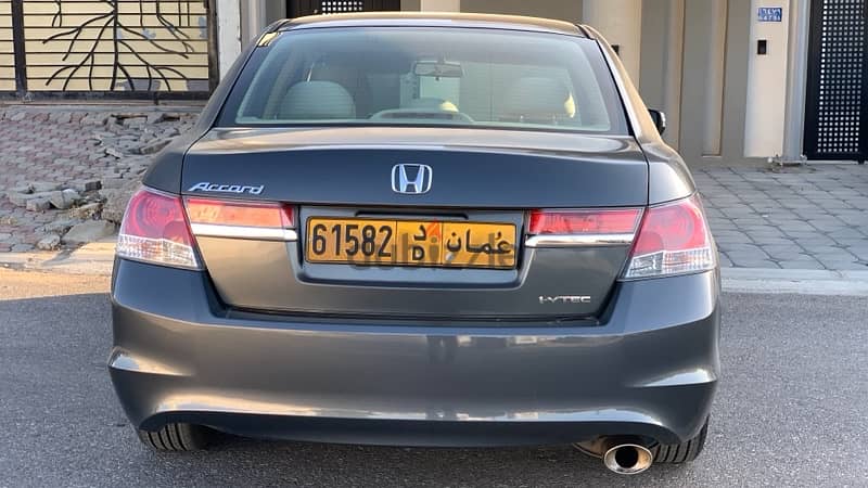 Honda Accord 2012 1