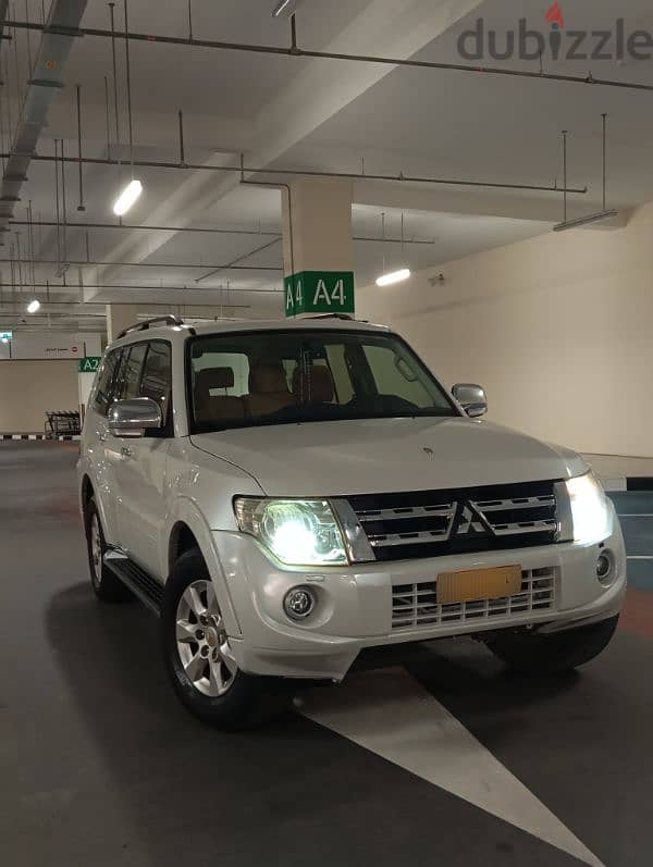 Mitsubishi Pajero 2014 FULL Option 1