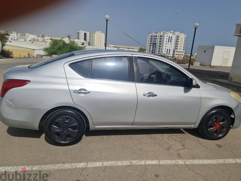 Nissan Sunny 2012 6