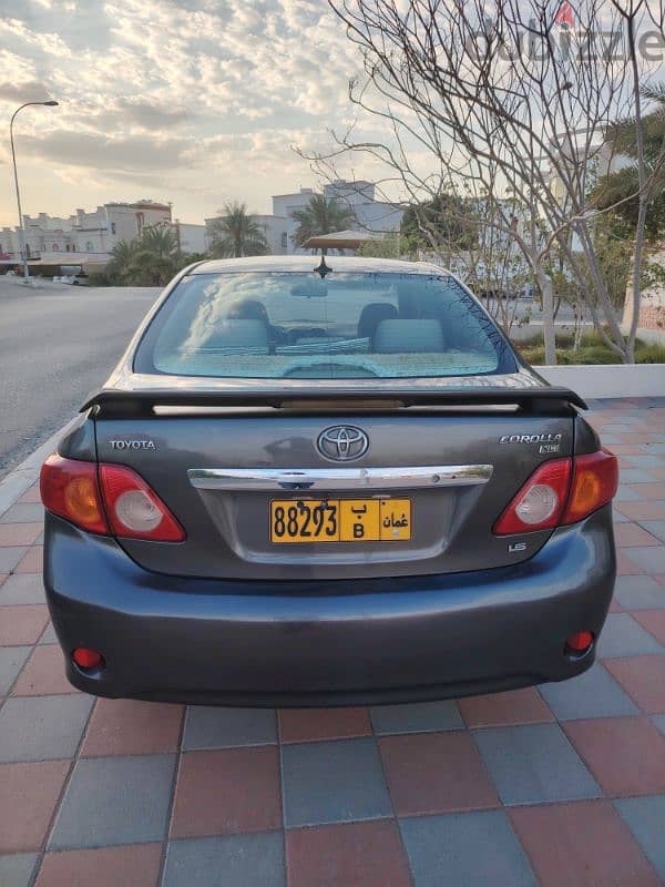 Toyota Corolla 2010 3