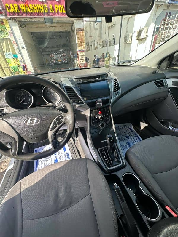 Hyundai Elantra 2014 10