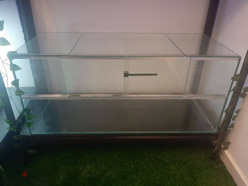 we making glass cages for crocodiles, snake, turtle and any size. 2