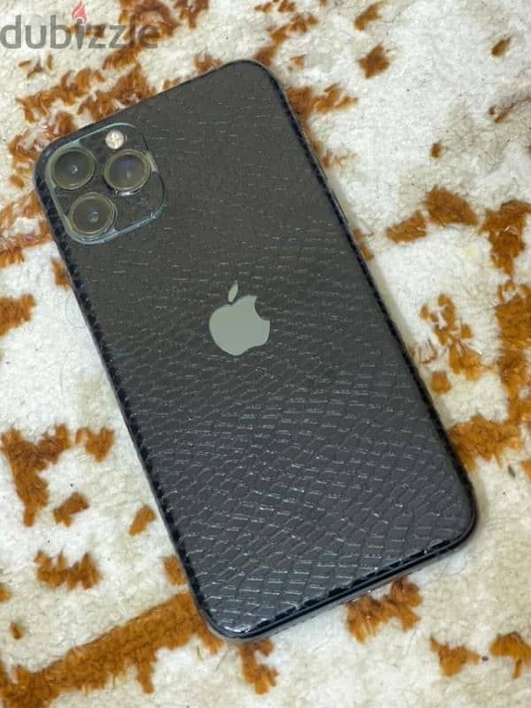 iphone 11 pro 256 للبيع ١١ برو عاجل 0