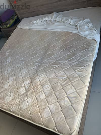 Branded Mattress for sell