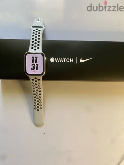 Apple Watch SE 2 44mm (Nike Edition)