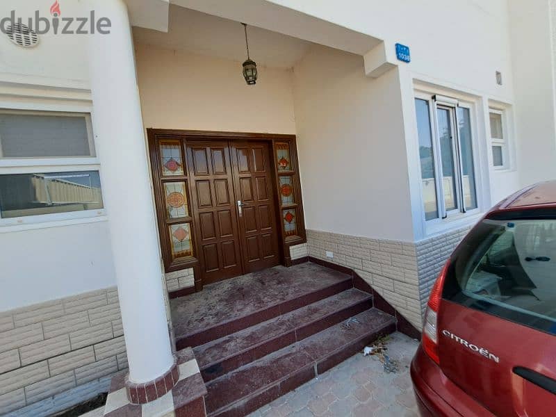 nice villa in Qurum Near PDO 3