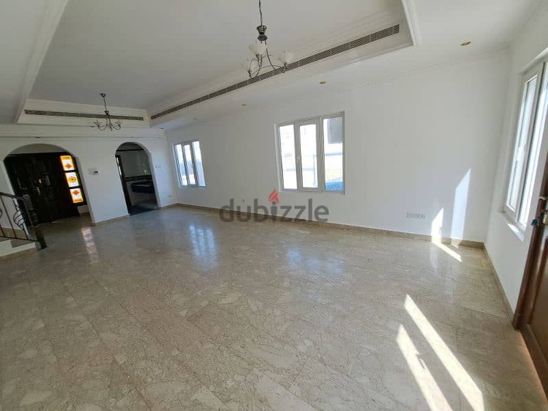 nice villa in Qurum Near PDO 13