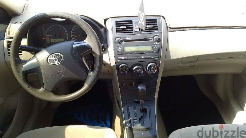 Toyota Corola 2012 3