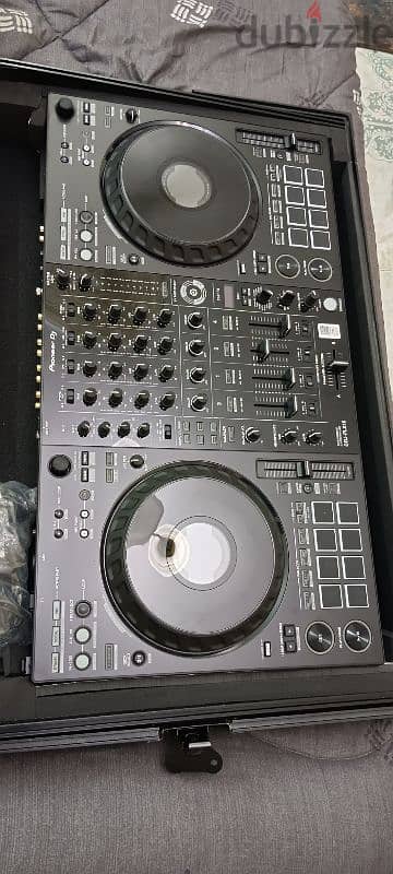 SERATO DISK JOCKEY 0