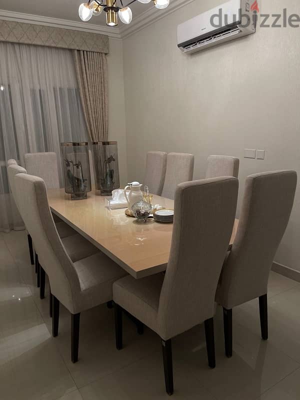 Dining table + 10 chairs 3