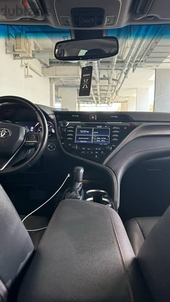 Toyota Camry 2019 5