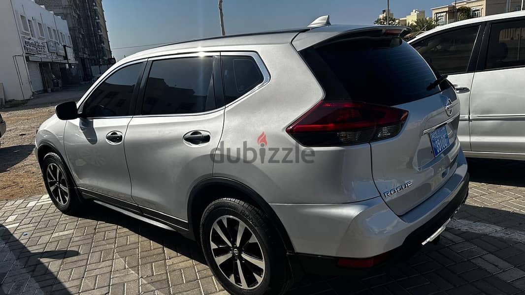 Nissan Rogue 2018 3