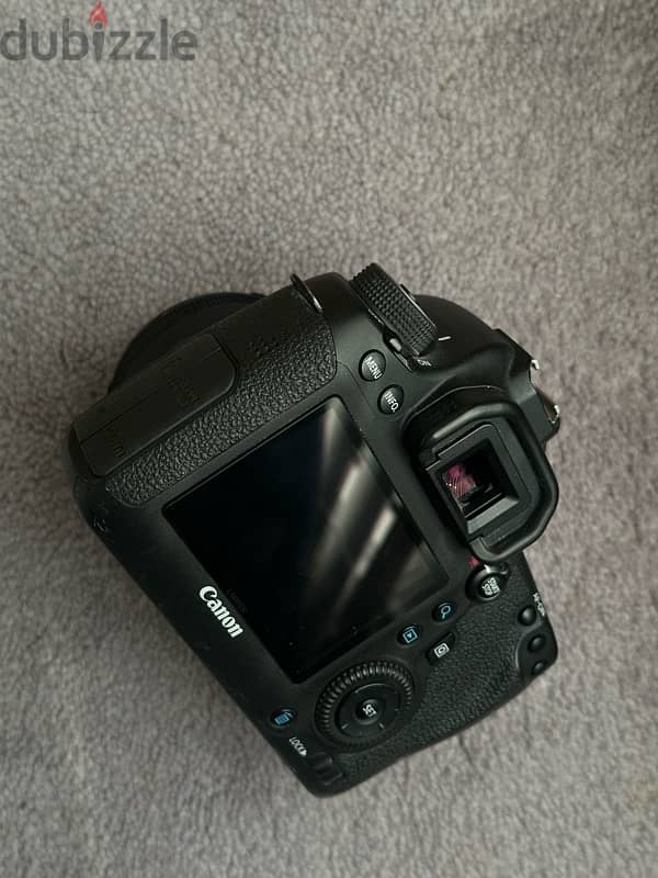 *Reduced price* Canon 6D clean with 50mm stm 5