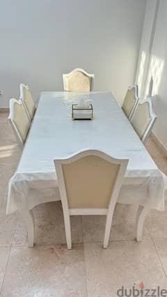 طاولة طعام dining table 0