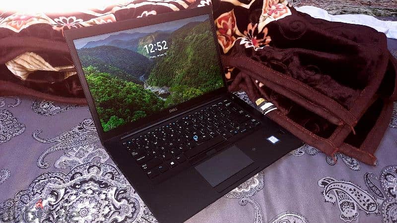 dell latitude 7490 i7 8th gen laptop 1