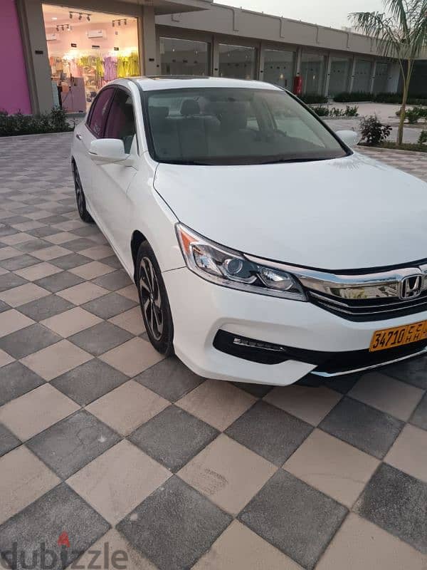 Honda Accord 2017 10