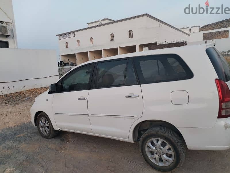 Toyota Innova 2008 4