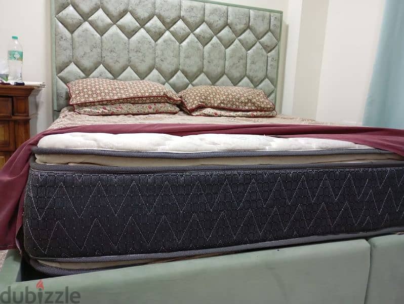 King Size Double Bed with mattress For Sell 5