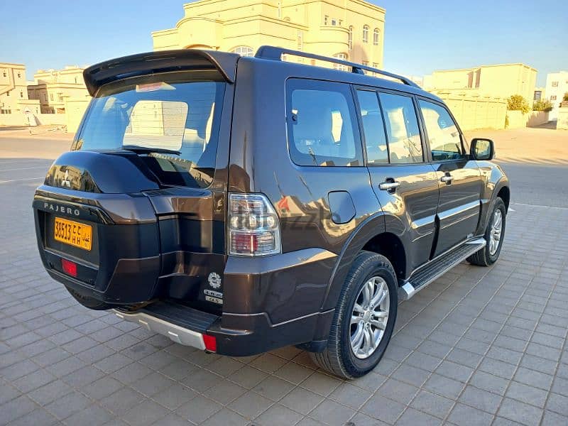 Mitsubishi Pajero 2017 2