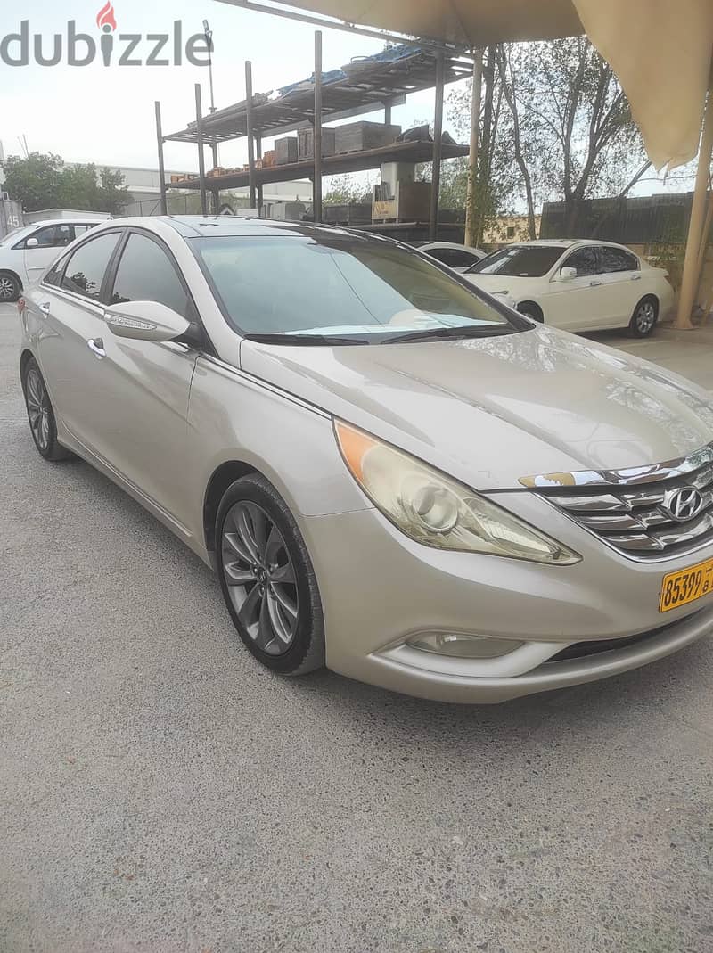 Hyundai Sonata 2012 1