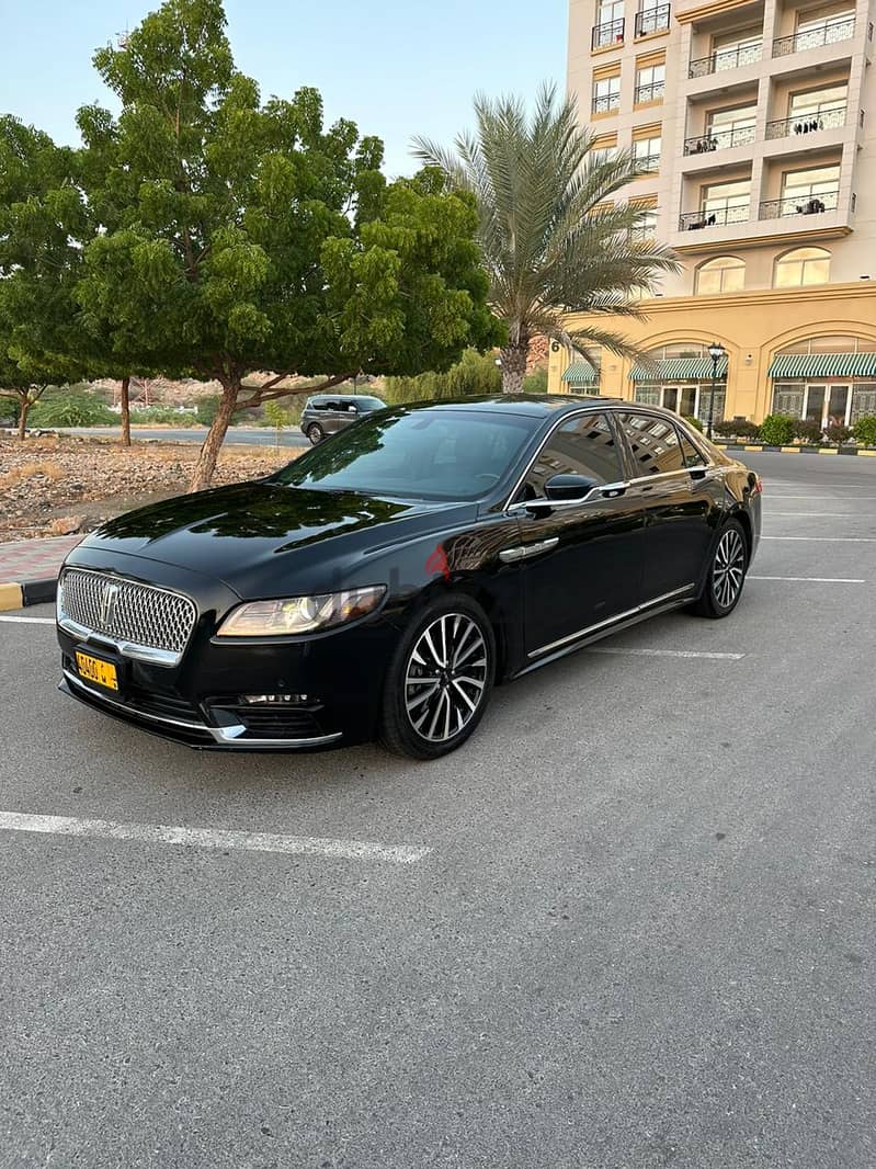 Lincoln Continental 2017 1