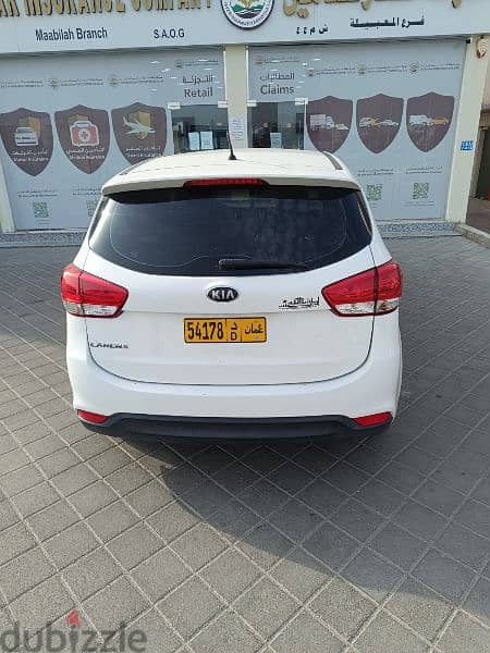 Kia Carens 2014 3