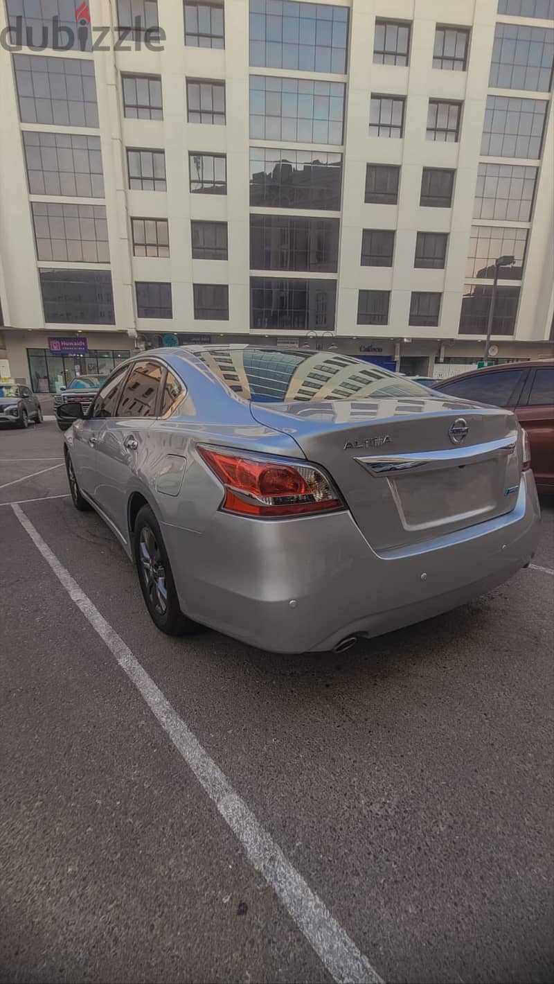 Nissan Altima 2015 0