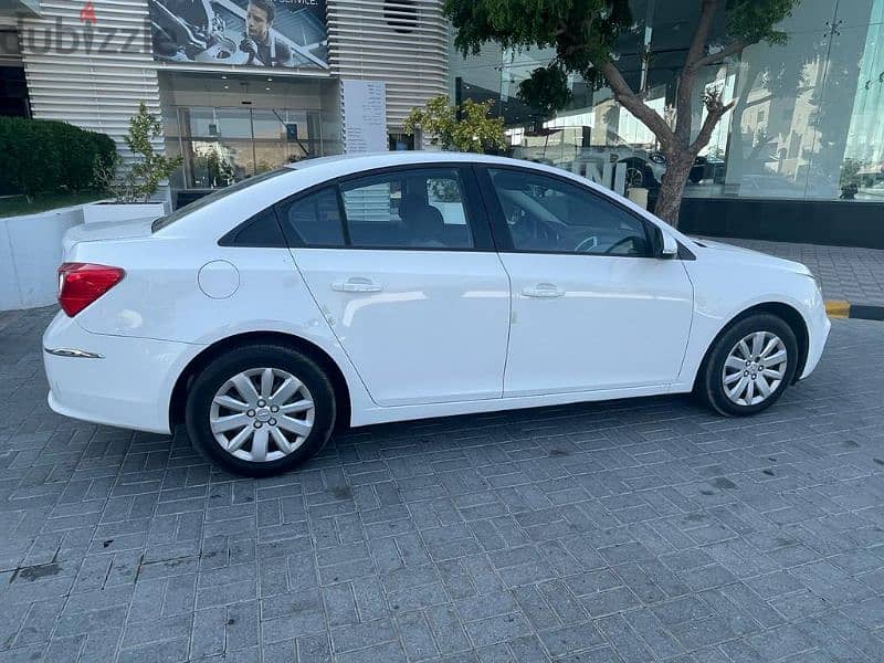 Chevrolet cruze 2016 for rent 3