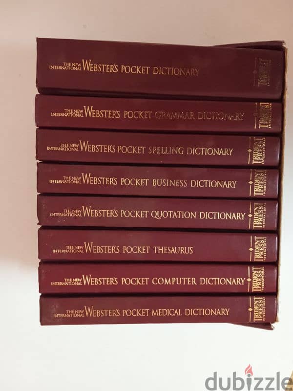 The New International Webster's Pocket Reference Library 2