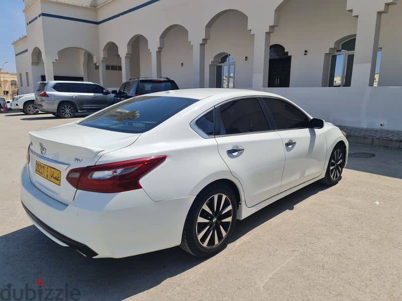 Nissan Altima 2018 13