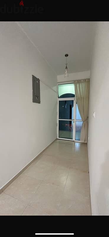 FLAT FOR RENT Alhail north 300 3