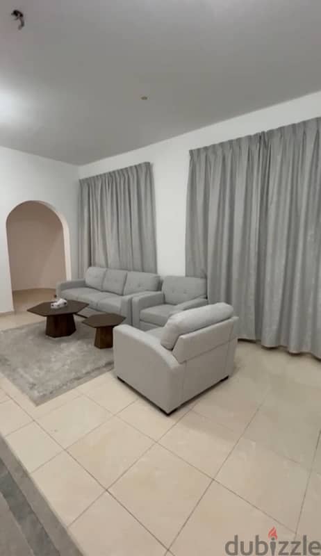 FLAT FOR RENT Alhail north 300 10