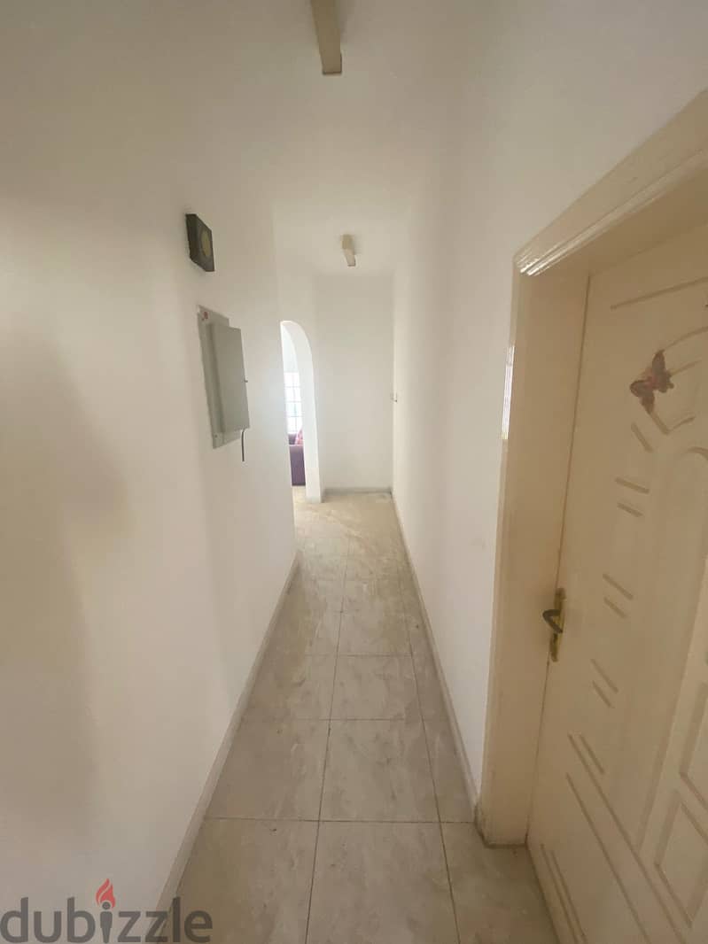 For Rent 3 Bhk Flat In Al Azaiba 2