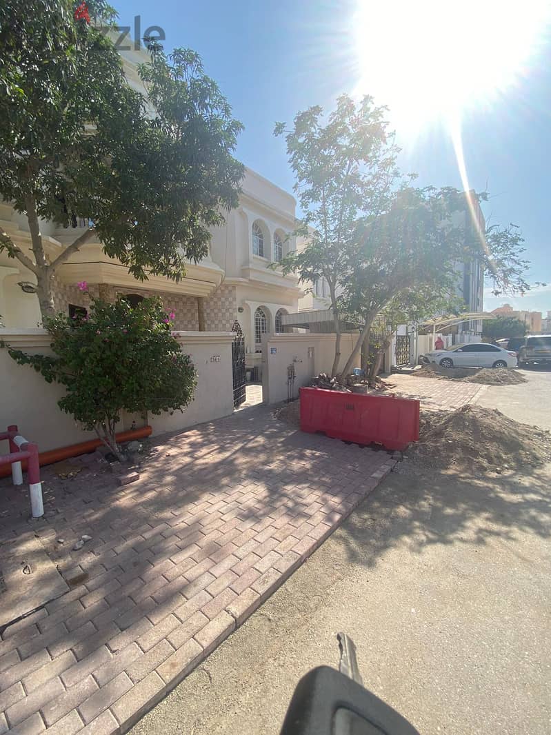 For Rent 3 Bhk Flat In Al Azaiba 3