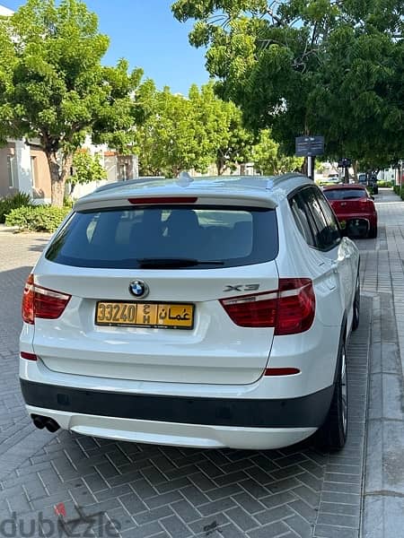 BMW X3 2011 1