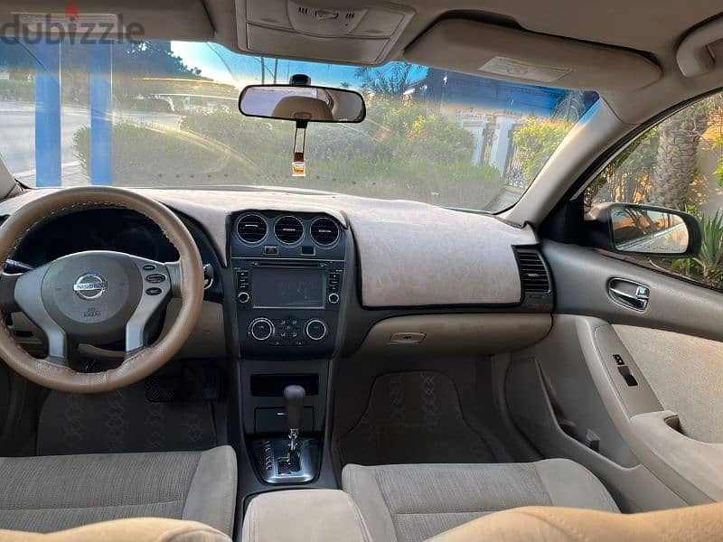 Nissan Altima 2012 4