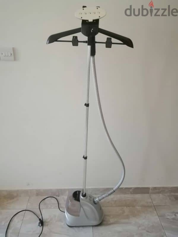 مكواة بخار Steam iron 1