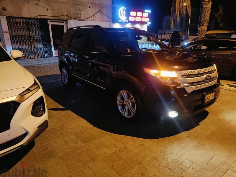 Ford Explorer 2011 8